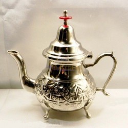 Chaleira de chá marroquino em aço grabada