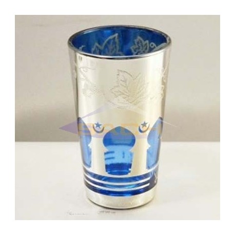 Vasos de té plateados
