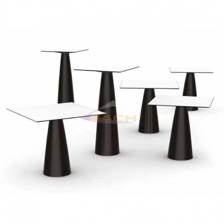 Mesa  cuadrada alta con luz, Hoplá