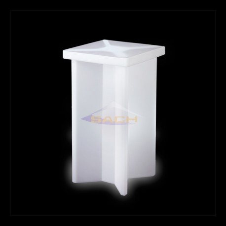 Mesa alta iluminada