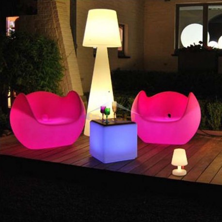 Sillón con luz, Blos