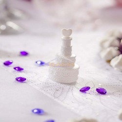 Camino de mesa de organza decorada