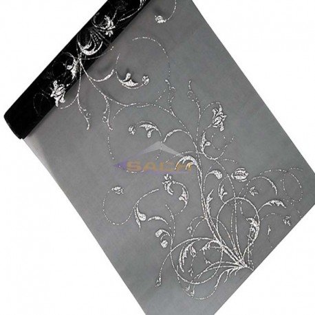 Caminho de mesa em organza preto decorada prateada Caminho de mesa em organza preto decorada prateada