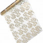Caminho de mesa em organza com decoração dourada/prateada estampada