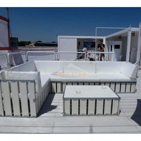 Lounge set in a box