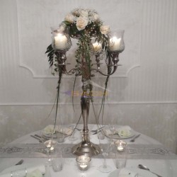 candlestick with 5 arms