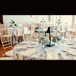 Table Overlay for round tables of 180 cm