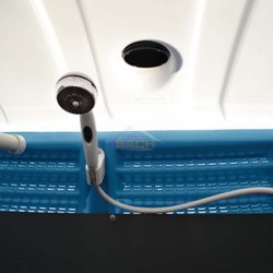 Cabina de ducha móvil con agua caliente