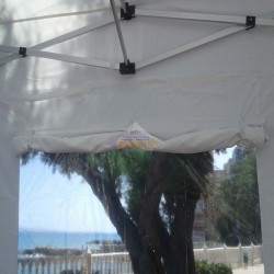 Pared carpa con ventana
